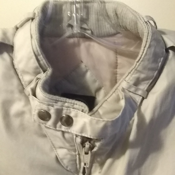 MENS beige medium weight jacket - Picture 3 of 10